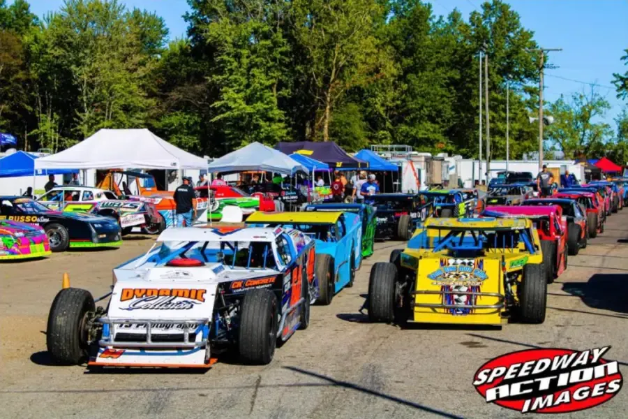Modifieds lined up in the pits before racing