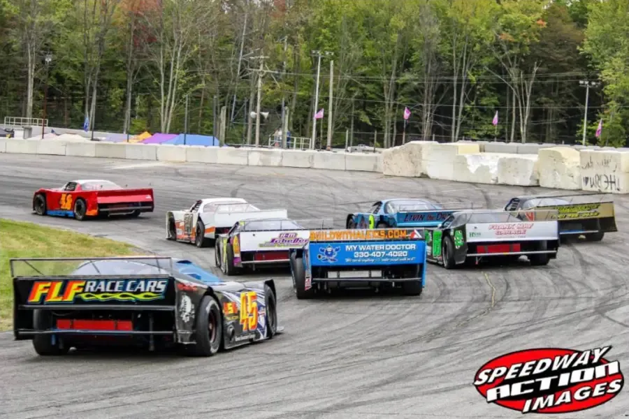 Late models heading into the turn